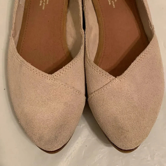 TOMS Jutti Flat in Natural Suede - Picture 4 of 6